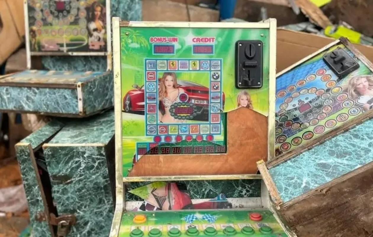 Lutte contre les jeux clandestins : 78 arrestations et des millions saisis par la Police en 2025