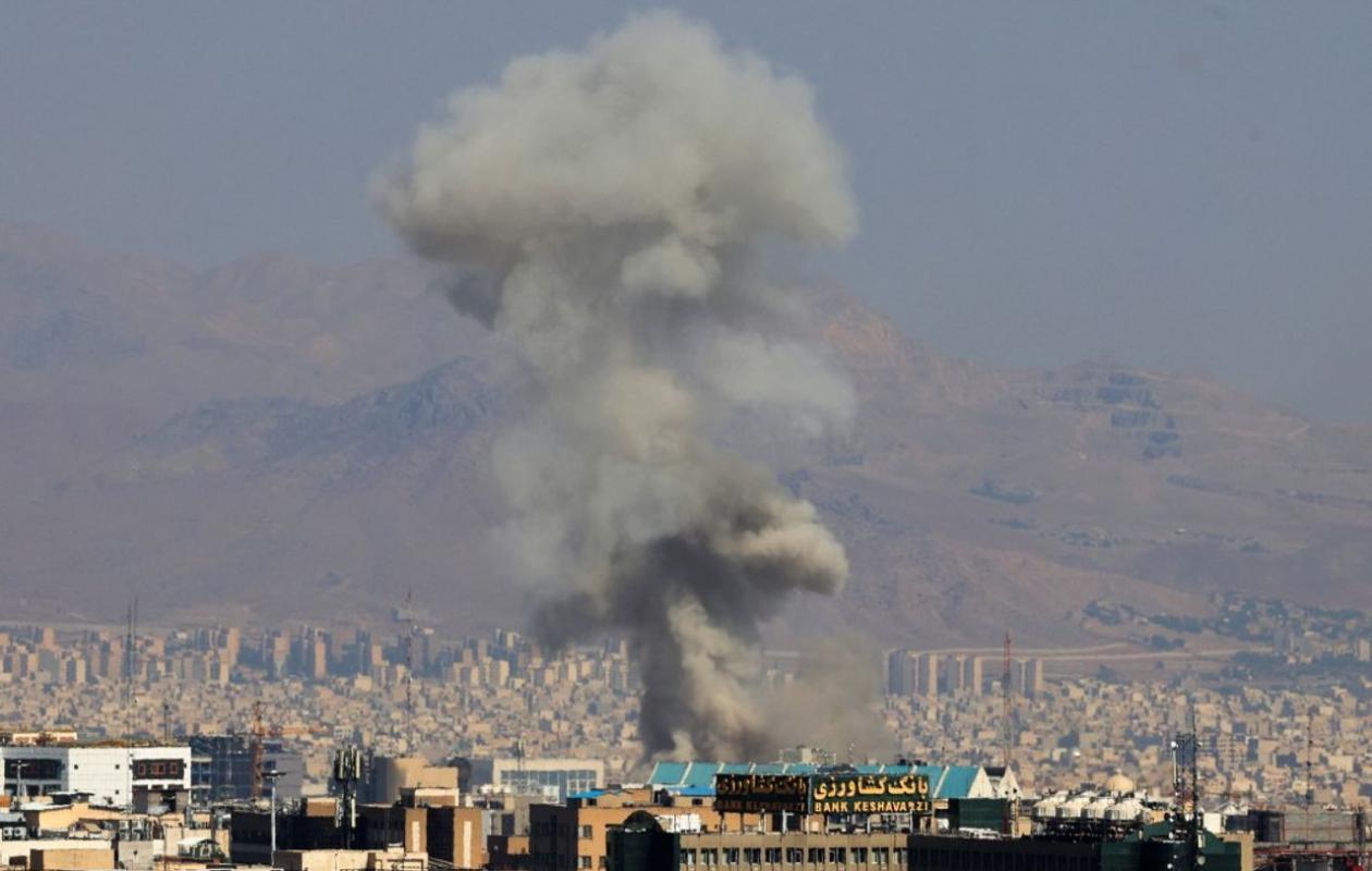 Iran: de puissantes explosions secouent Téhéran (journalistes AFP)