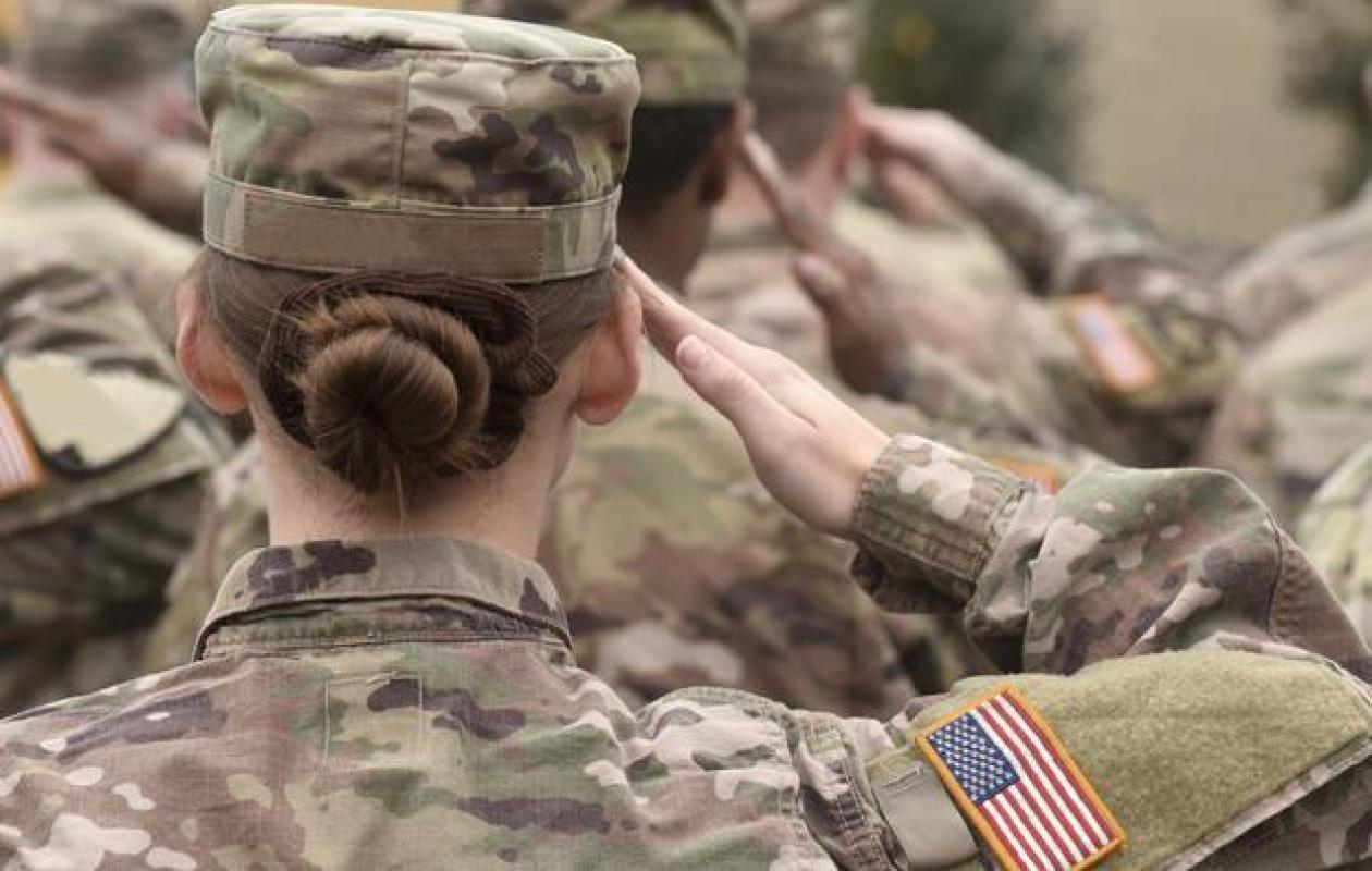 Guerre au Moyen-Orient : l’armée américaine va déployer des troupes et des navires supplémentaires