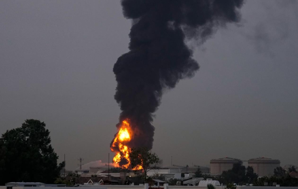 Les dirigeants saoudien et émirati accusent l'Iran d'une "dangereuse escalade"