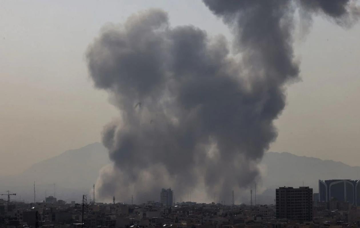 Nouvelles frappes israélo-américaines à travers l'Iran, selon les médias d'Etat