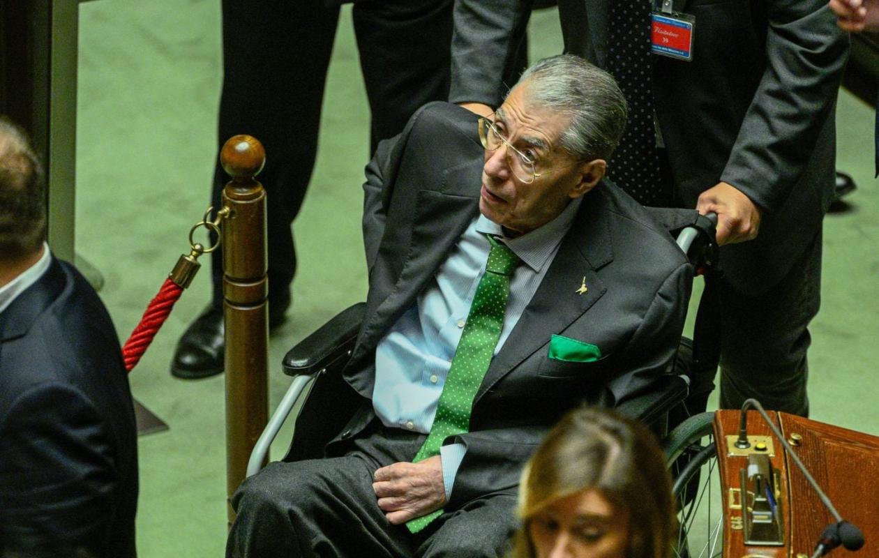 Italie : Umberto Bossi, fondateur de la Ligue du Nord, est mort à 84 ans