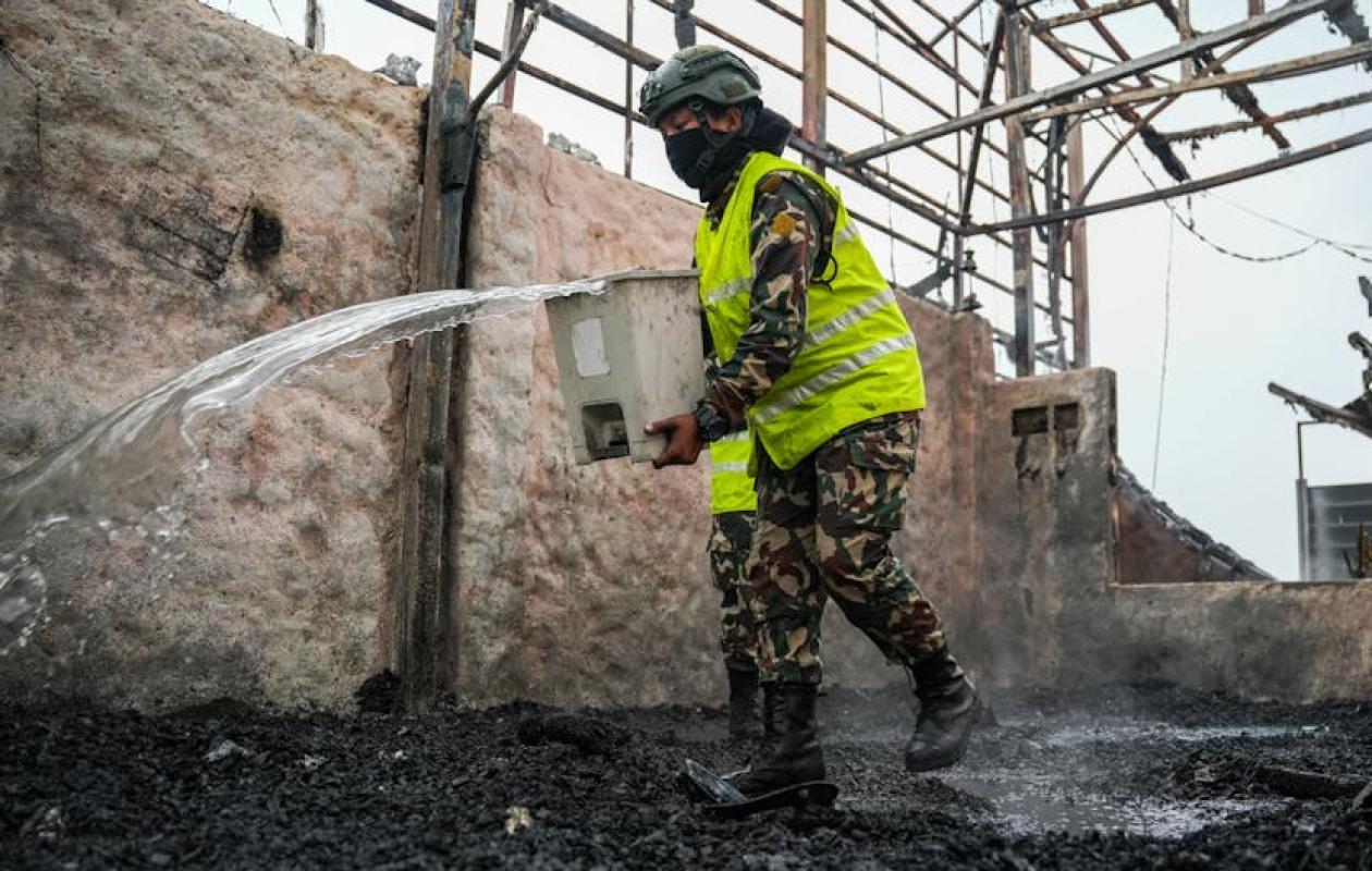 Turquie: une femme enceinte et ses cinq enfants meurent dans l'incendie d'un conteneur