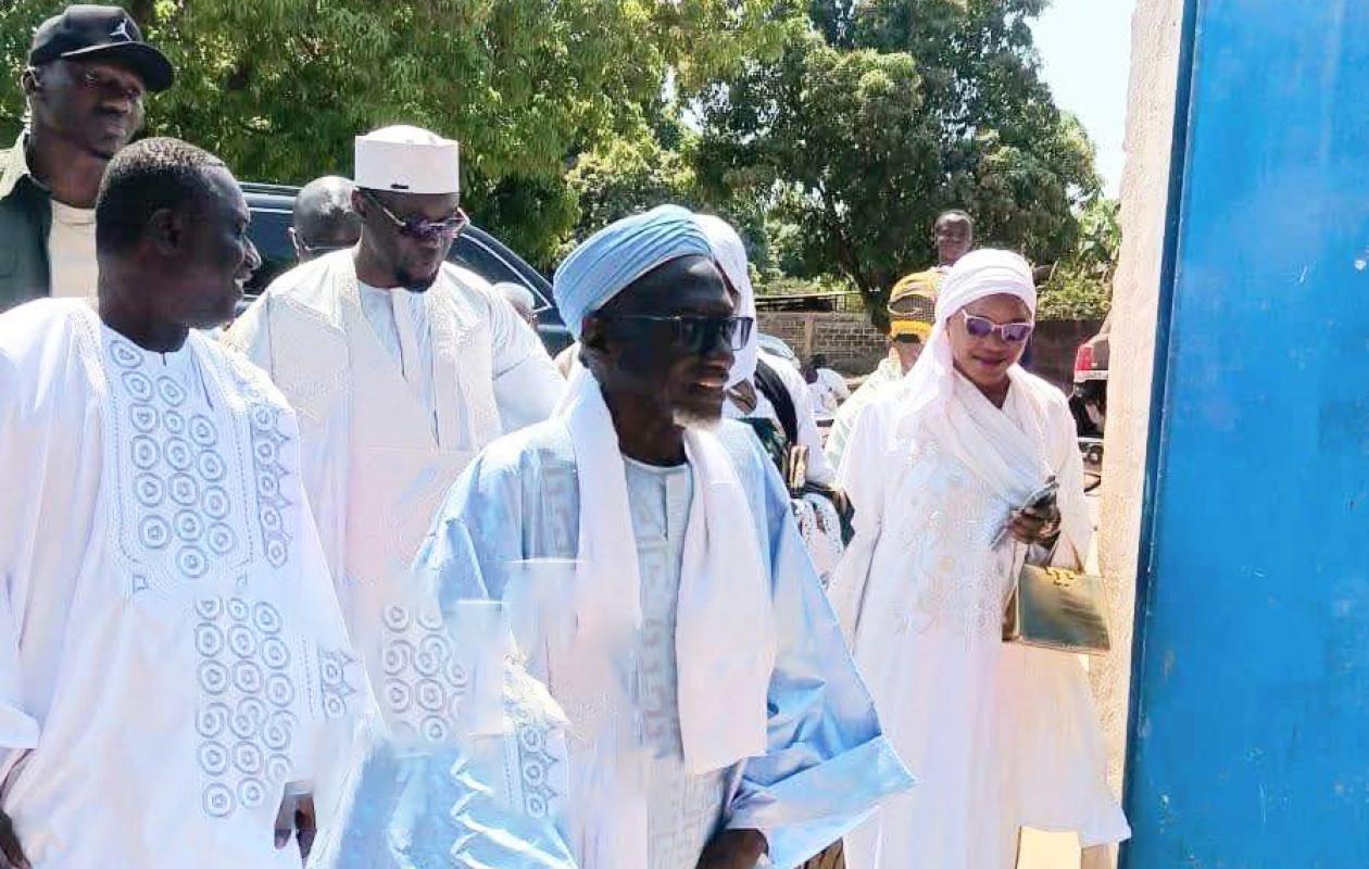 Ziguinchor : Ousmane Sonko a rendu visite à l’imam Fansou Bodian après la prière de l’Eïd el fitr