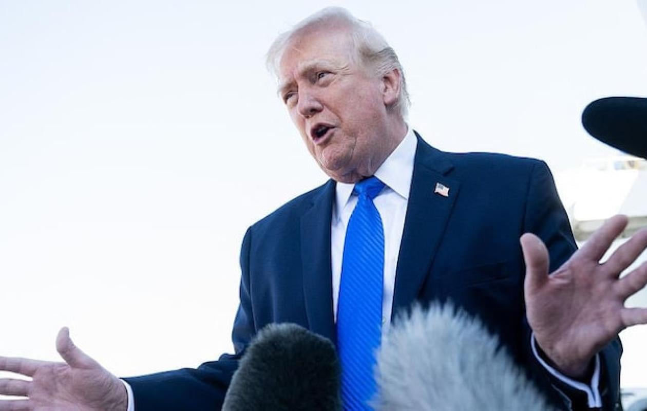 Trump dit qu'un "changement de régime" est en cours en Iran