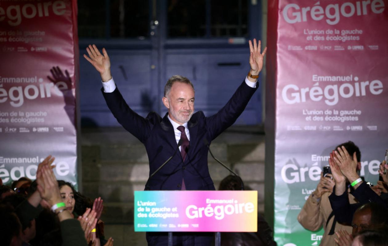 Drames intimes et famille recomposée : la vie privée très secrète d’Emmanuel Grégoire, le nouveau maire de Paris