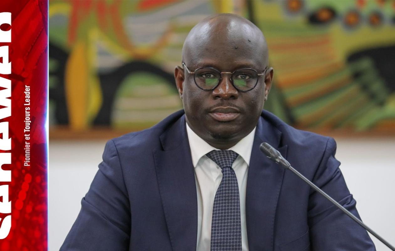 Suivez la déclaration du Ministre Cheikh Diba