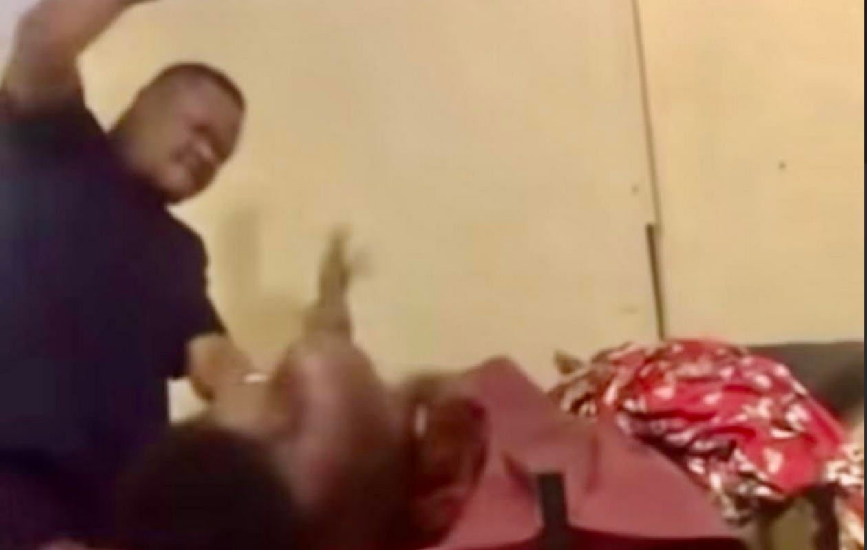 RDC : Un médecin filmé en train de frapper une femme en couches, le pays sous le choc