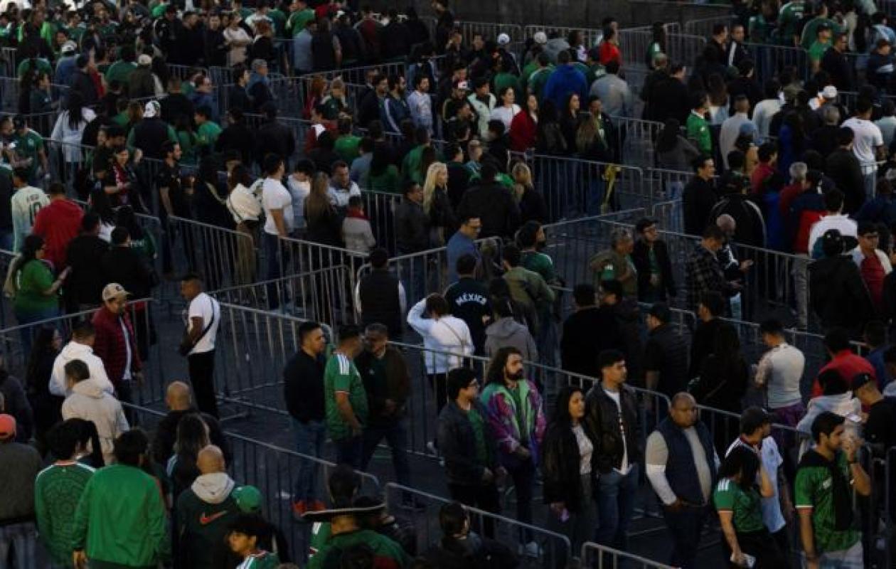 Mexique : un supporter «en état d'ivresse» décède avant un match test pour le Mondial de football