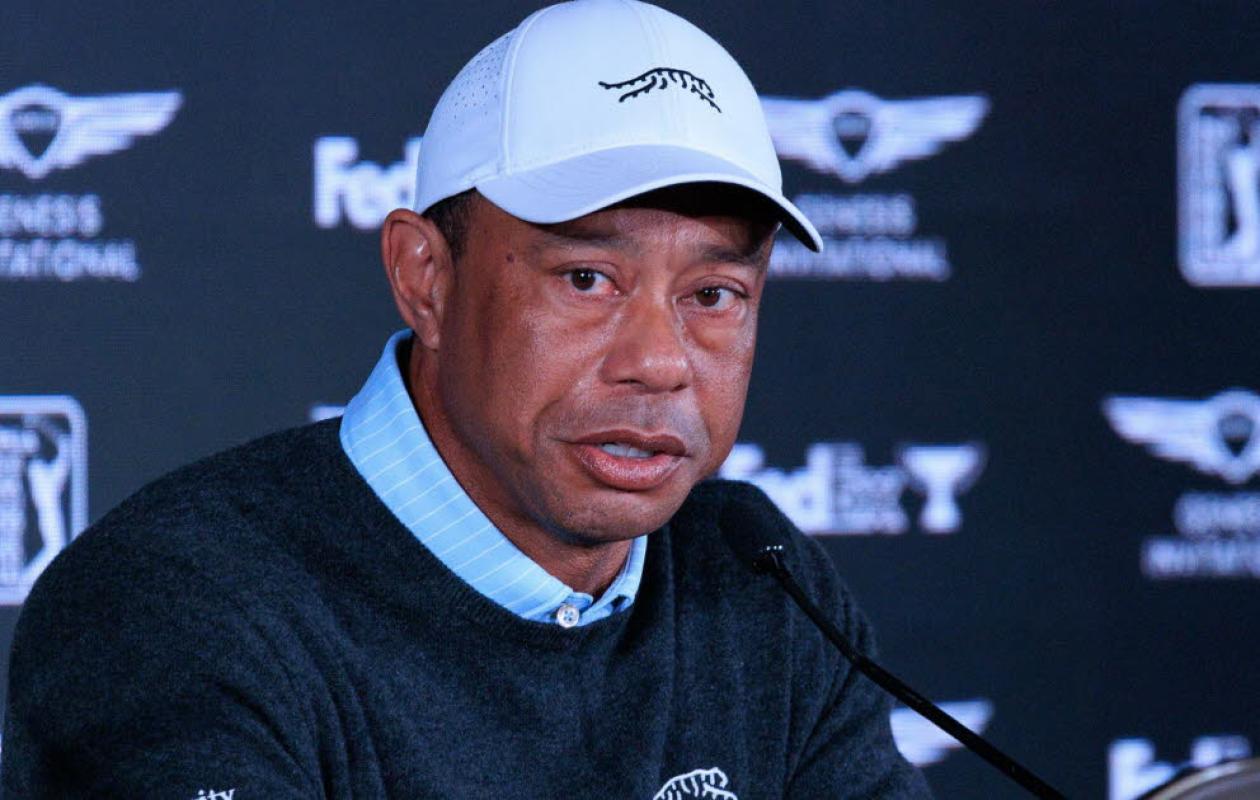 Tiger Woods annonce se mettre en retrait après son arrestation en Floride