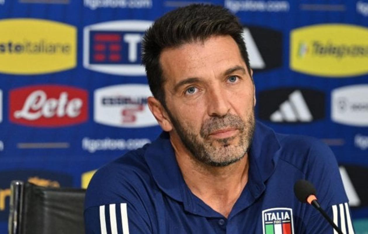 Équipe nationale d’Italie : Gianluigi Buffon prend la porte