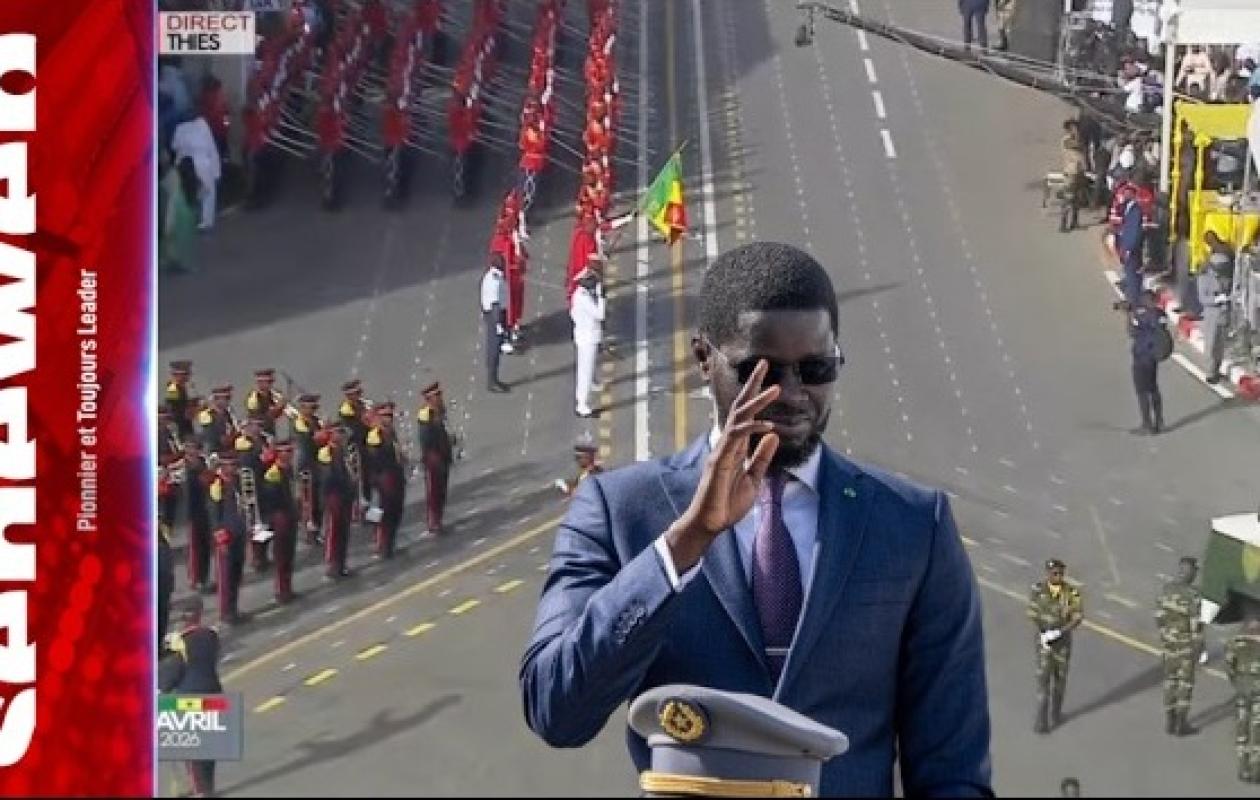 [Direct Thiès] Suivez le Défilé du 4 Avril