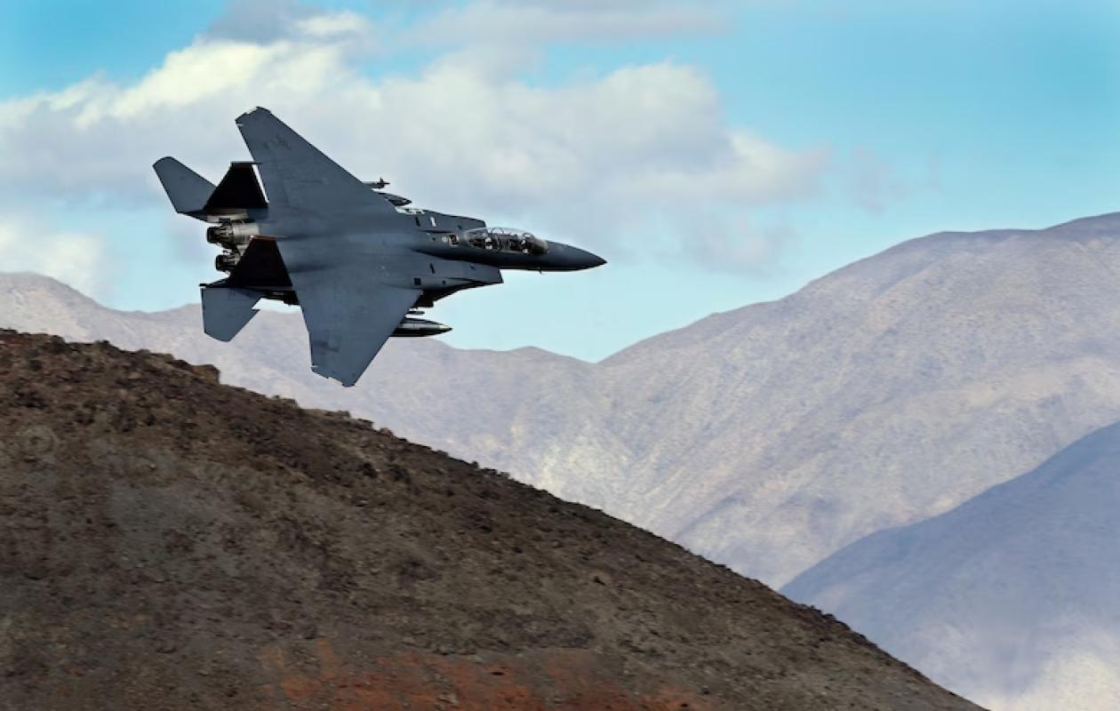 L'Iran et les États-Unis s’activent pour retrouver un aviateur américain