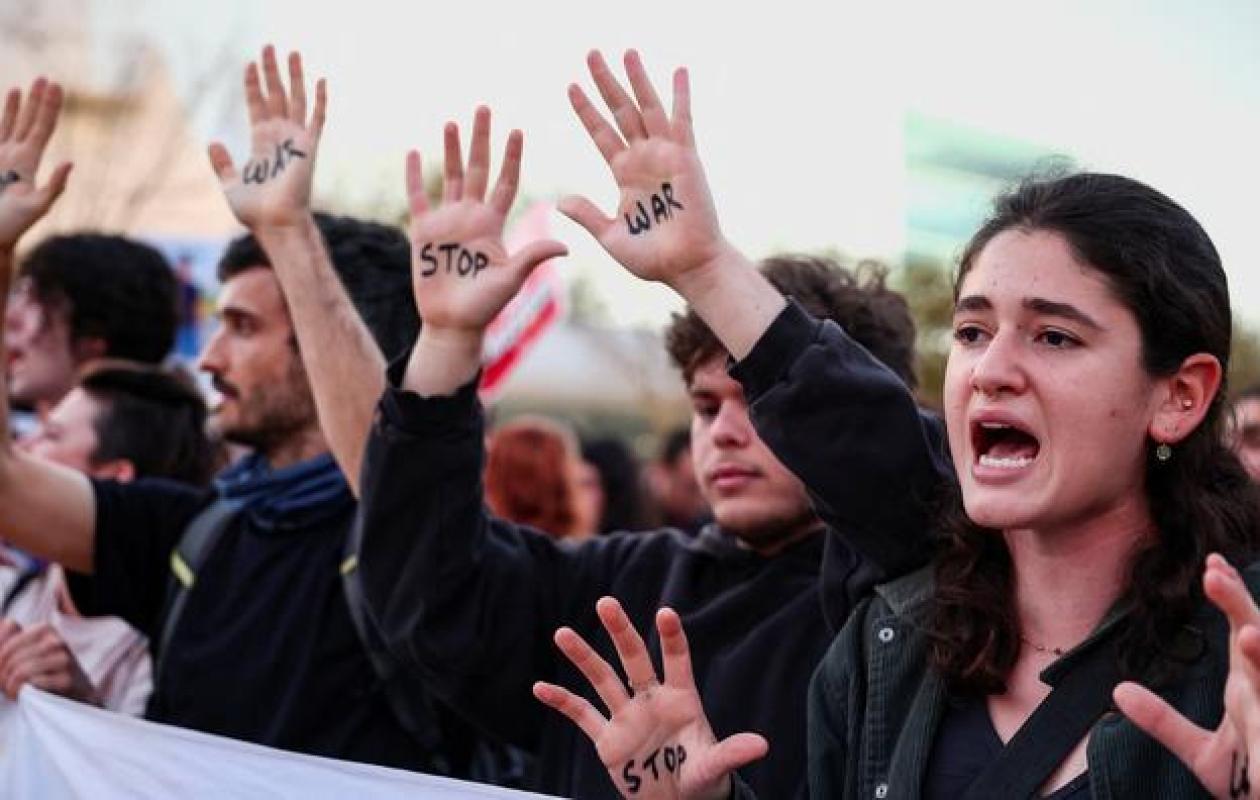 Israël : plus d'un millier de manifestants contre la guerre avec l'Iran et le Hezbollah