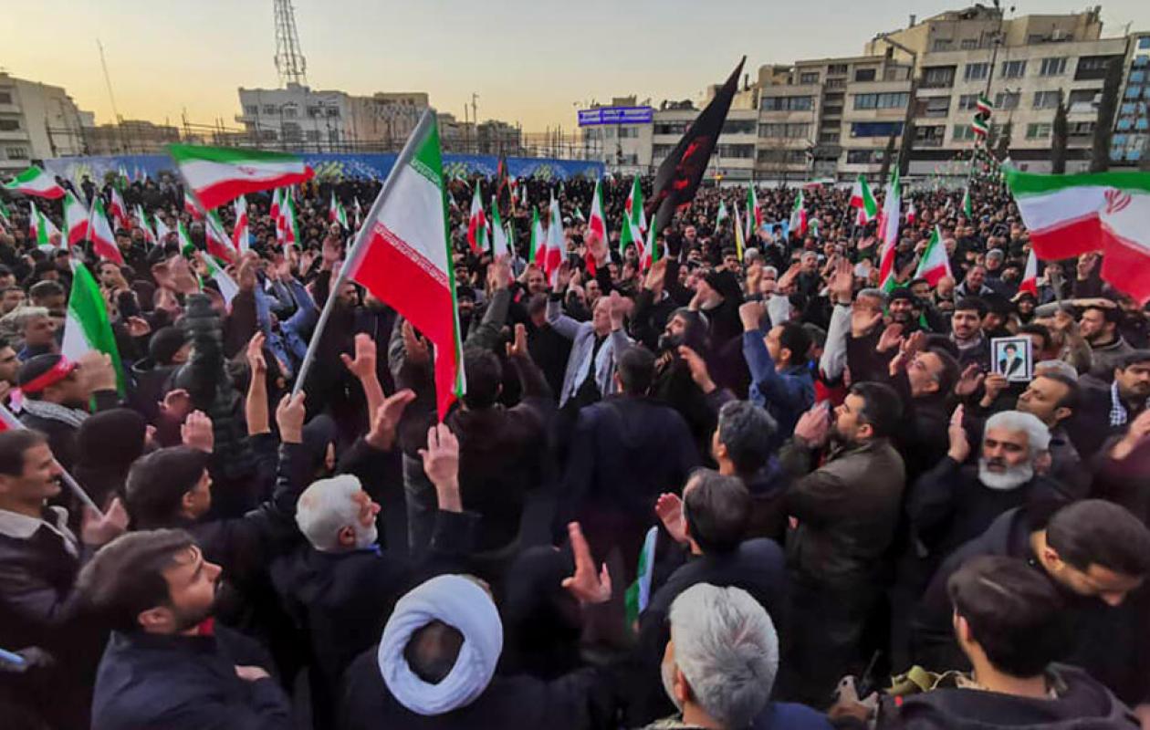 Iran: cinq membres des Gardiens de la Révolution tués dans des frappes israélo-américaines (média d'Etat)