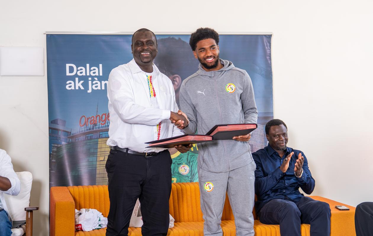 Partenariat Orange et Ibrahim Mbaye : un engagement au service du football et de la jeunesse sénégalaise