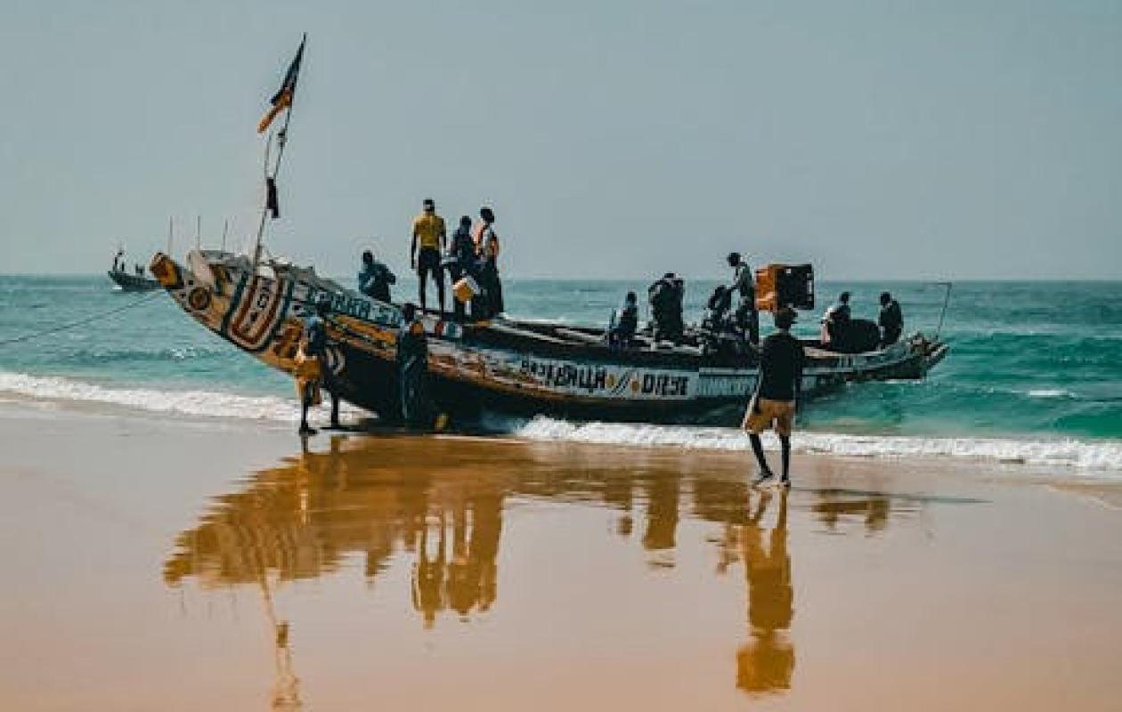 Les pêcheurs accablés face "au pillage" de leurs ressources