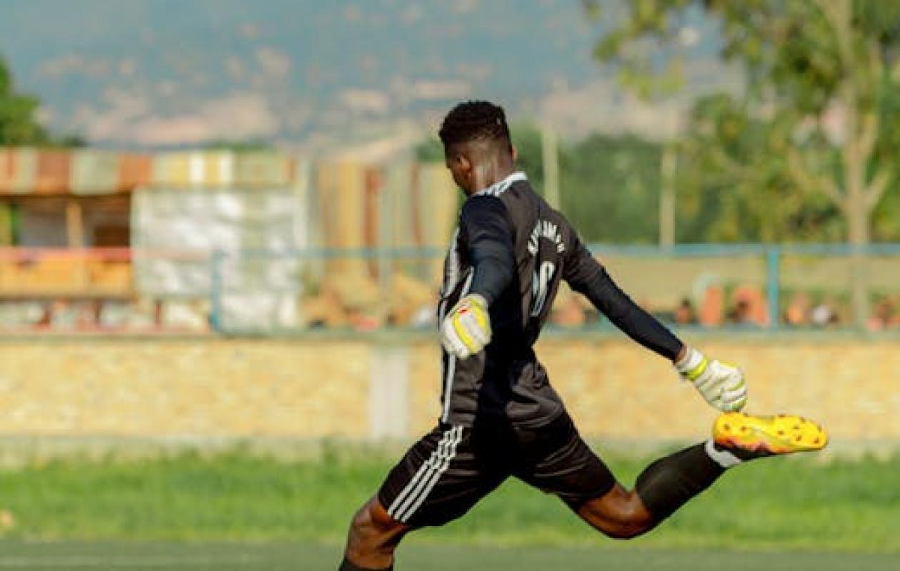 RDC : « Chaque Léopard aura sa maison et sa voiture », promet Félix Tshisekedi