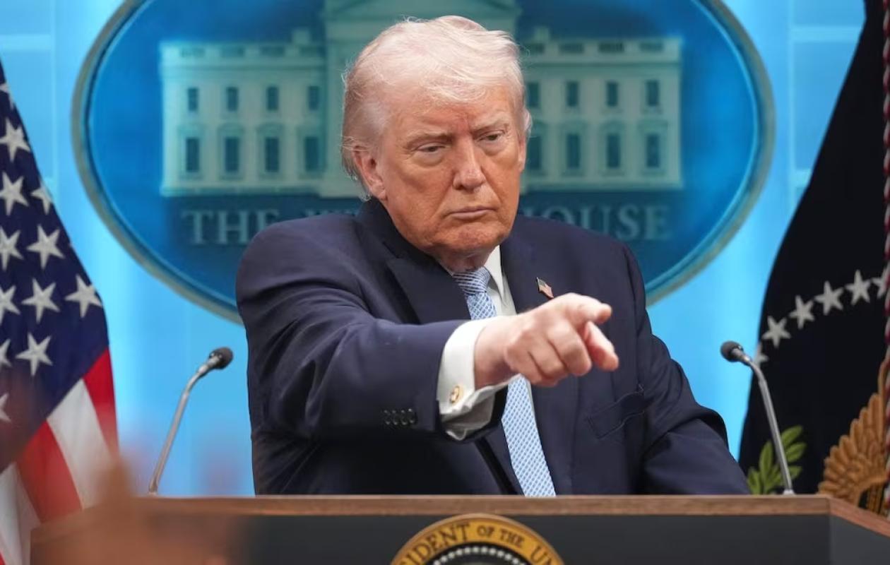 Ultimatum à l'Iran: "Une civilisation entière va mourir ce soir", assène Trump