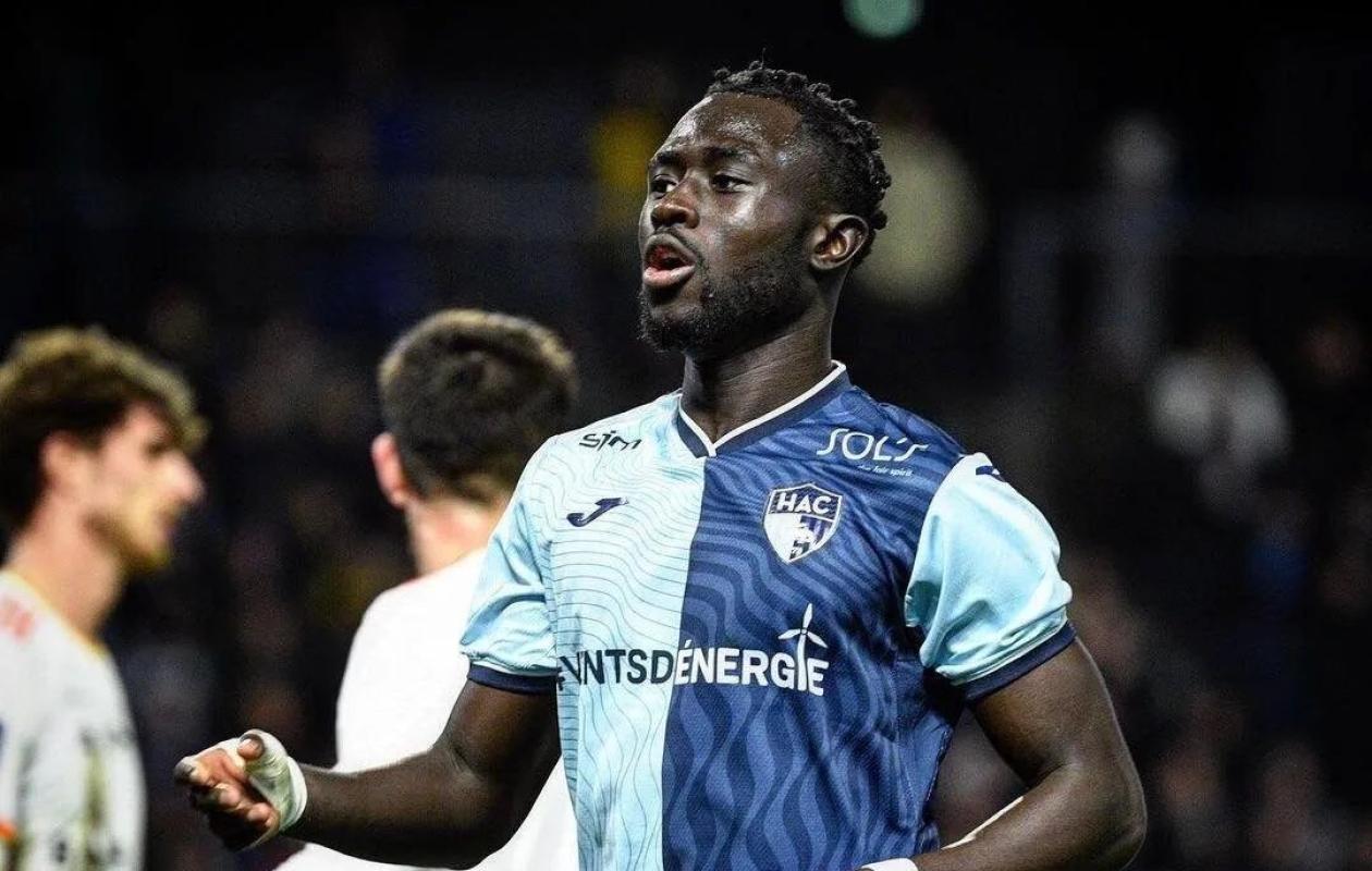 Transfert : Arouna Sanganté s’engage avec le FC Séville