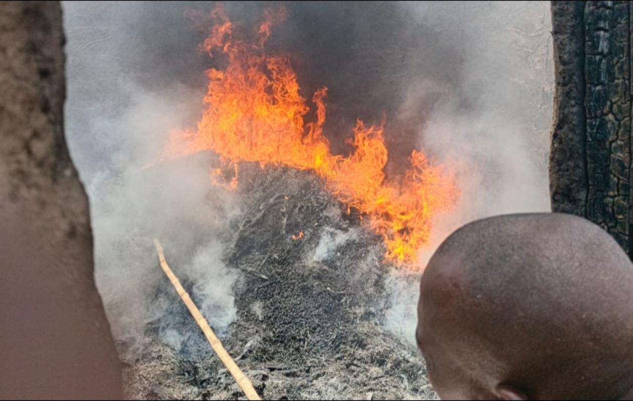 Saraya: Plus de 30 concessions parties en fumée à Toubacouta, la case du chef de village calcinée
