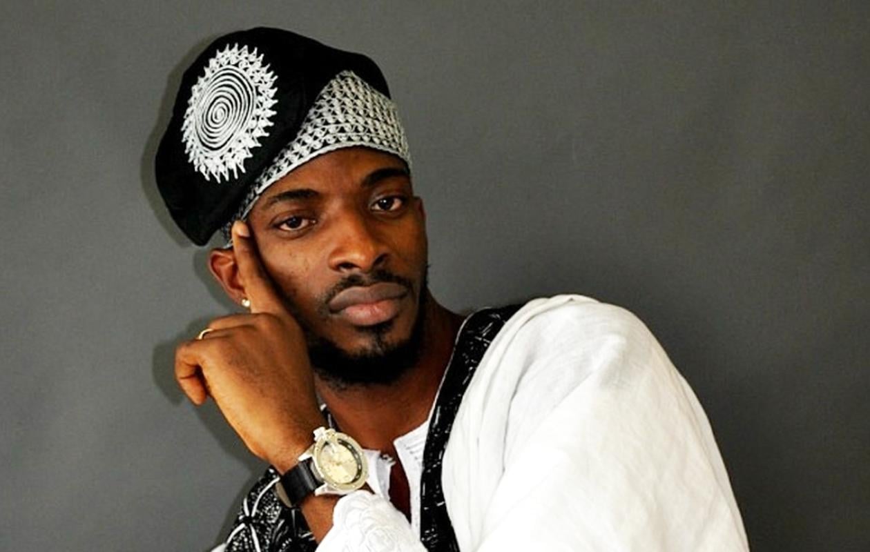 « Les faveurs que vous désirez sont entre les mains du diable » : Un célèbre chanteur crée la polémique au Nigéria