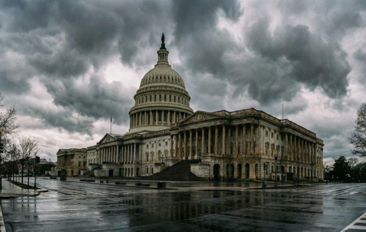 États-Unis : un député démissionne après des accusations d agression s£xuelle par 4 femmes