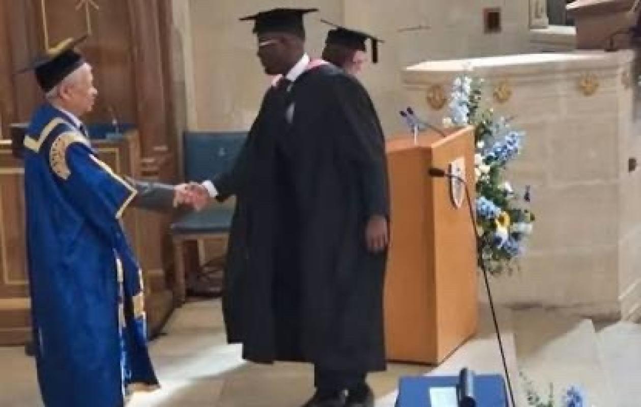Nigéria : Olayinka, le fils du Président Tinubu, obtient une maîtrise ès sciences dans une université britannique