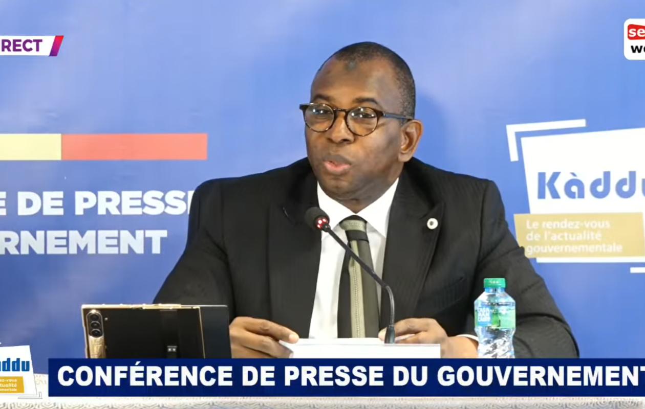 Éducation nationale : Le plan de Moustapha Guirassy pour éradiquer les abris provisoires