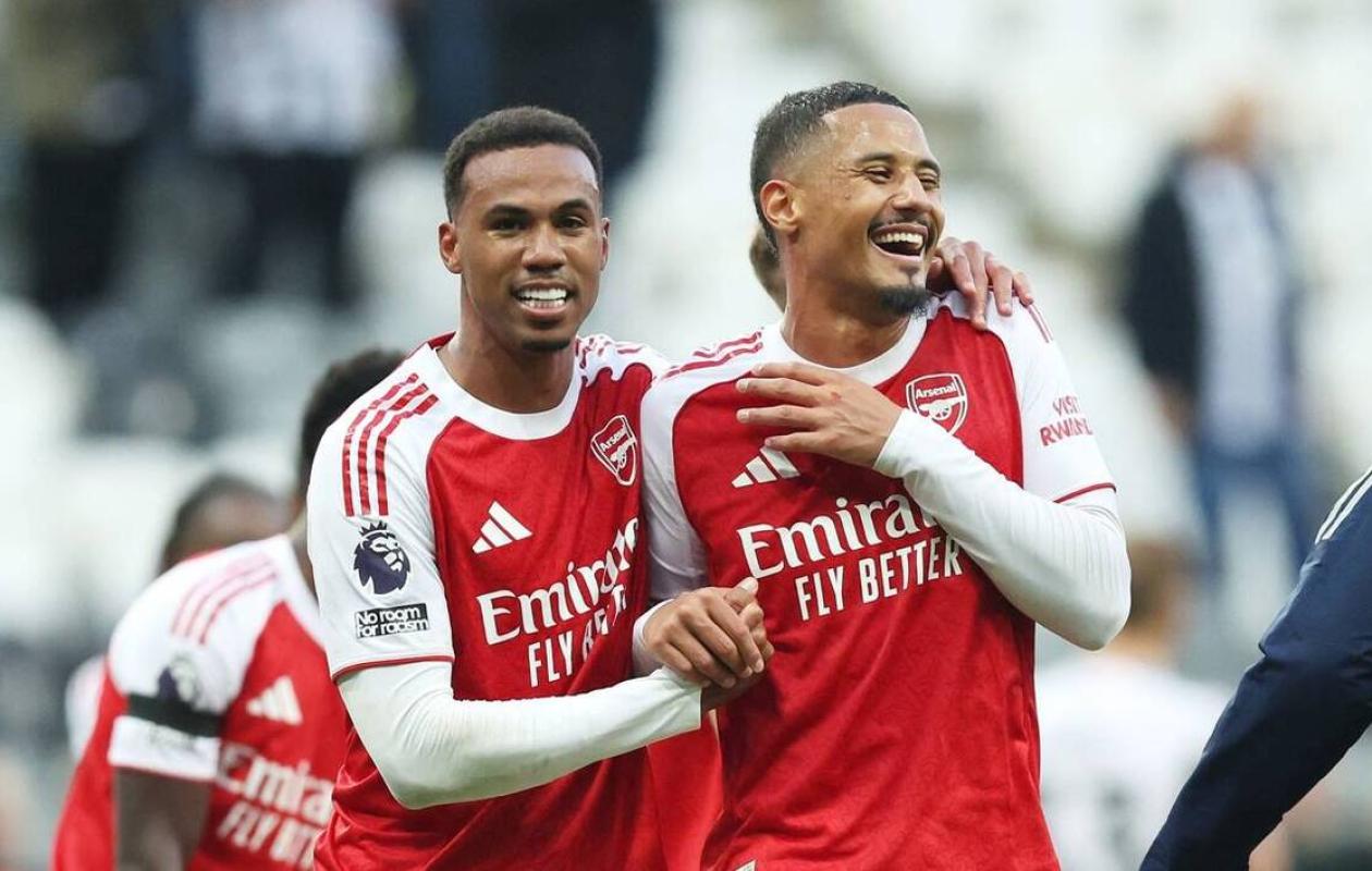 Premier League: Arsenal reprend la tête après un court succès face à Newcastle