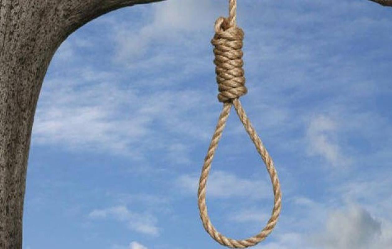 Un maçon de 45 ans retrouvé pendu à un arbre, la thèse du meurtre privilégié