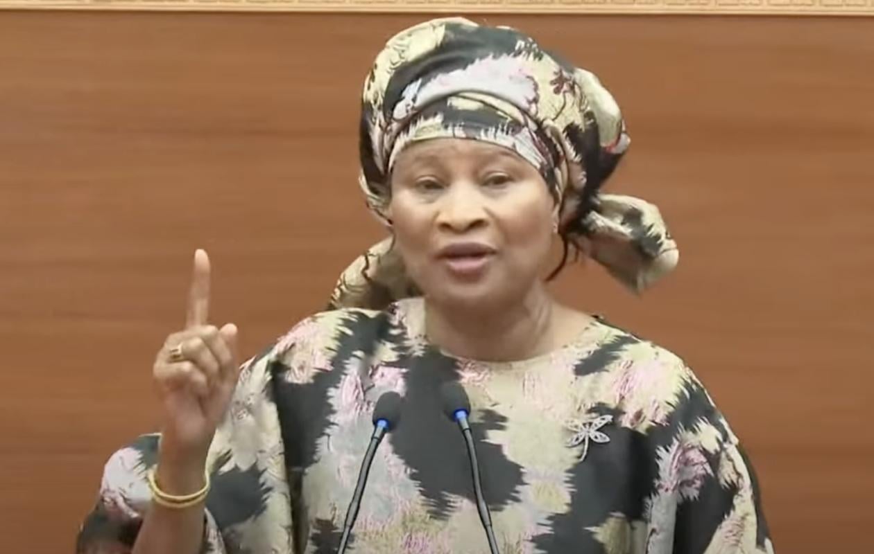 « Une loi 3 fois dangereuse » : Aïssata Tall Sall démonte les articles de la proposition de loi modifiant le code électoral