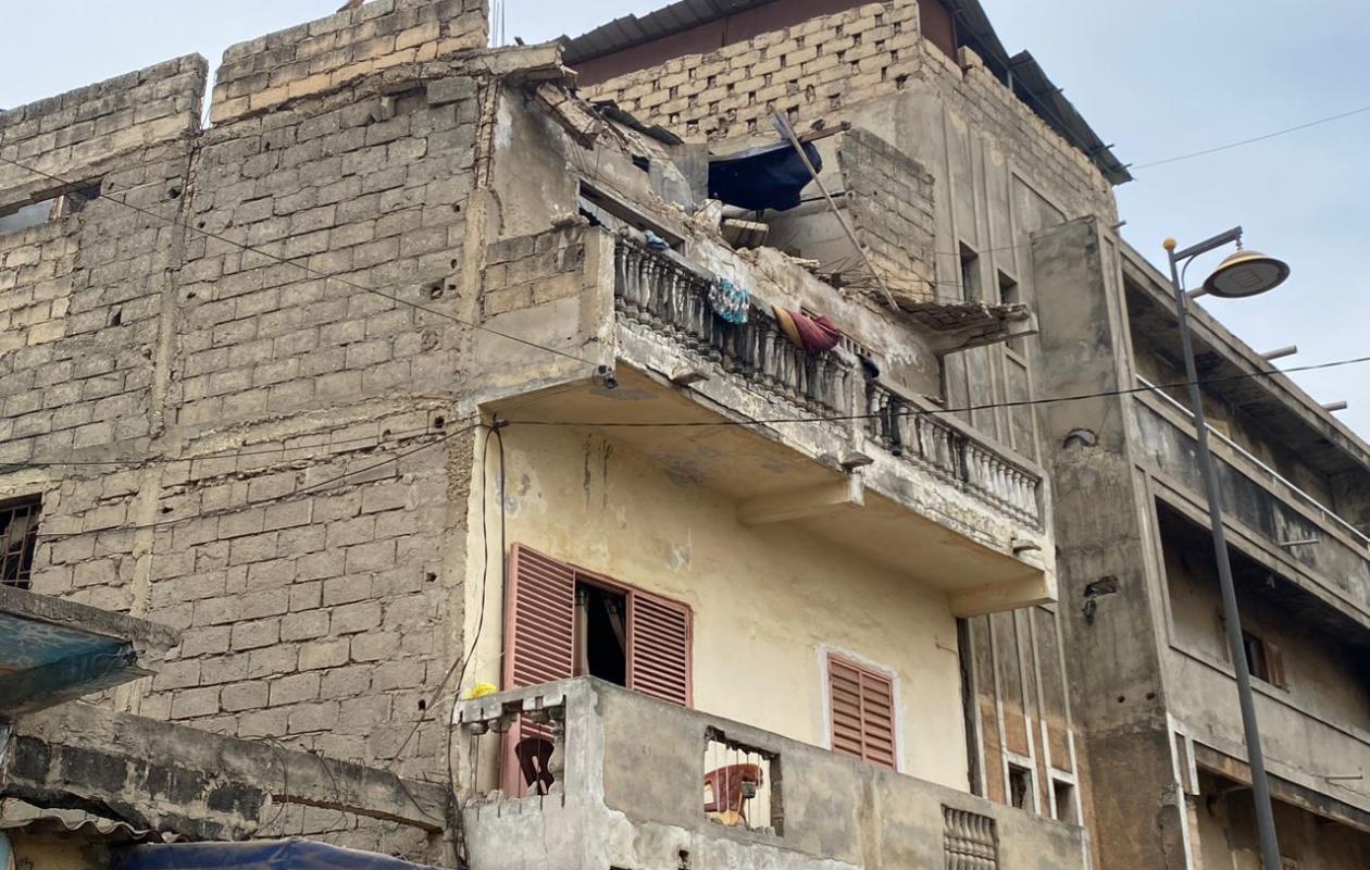 Médina : un livreur chute du 3ᵉ étage d'un immeuble et succombe trois jours plus tard