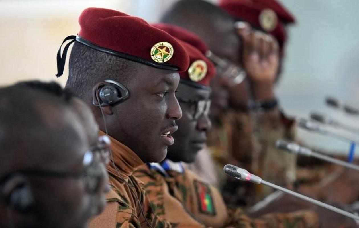 Burkina: la junte renforce la sécurité dans la capitale Ouagadougou