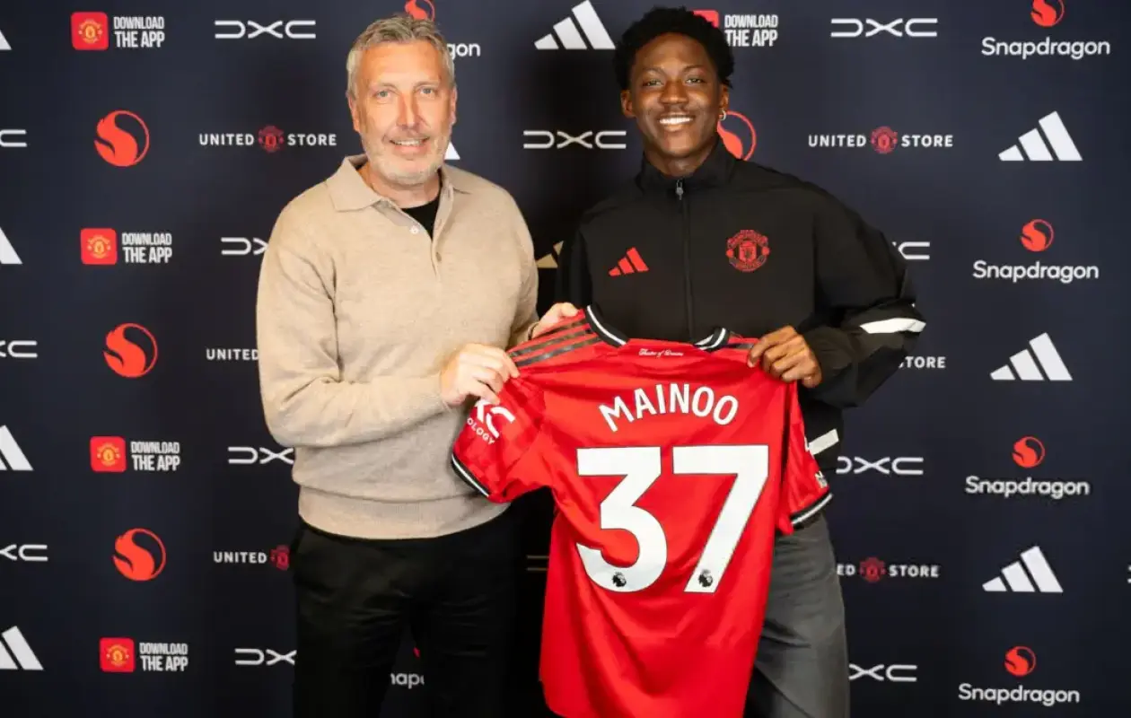Manchester United : Kobbie Mainoo prolonge jusqu’en 2031