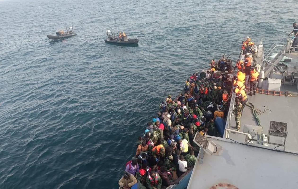 Migration irrégulière : 153 migrants secourus au large de Dakar par la marine nationale