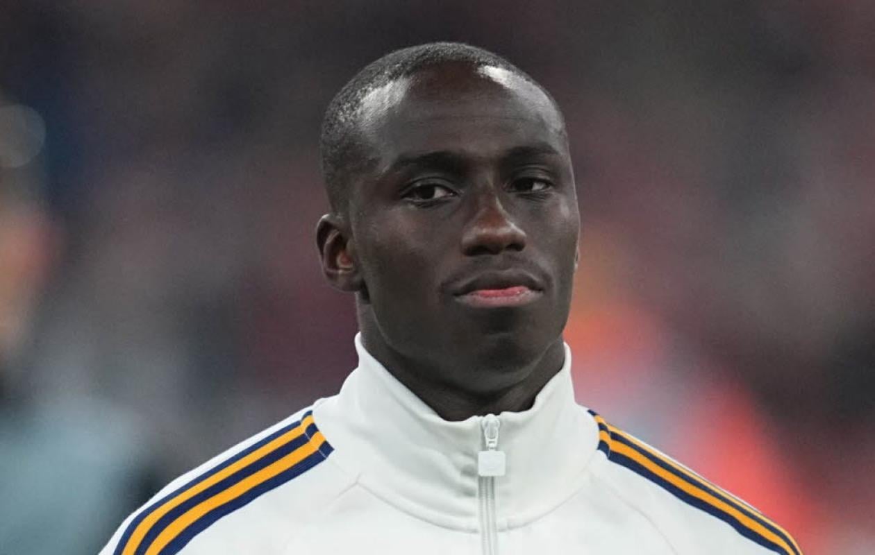 Real Madrid : Ferland Mendy pourrait être éloigné des terrains pendant un an