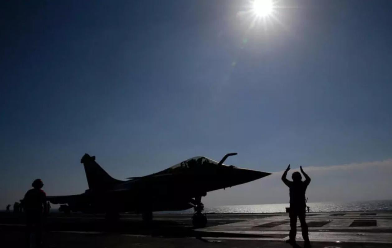Guerre au Moyen-Orient: la stratégie navale de la France pour le détroit d'Ormuz