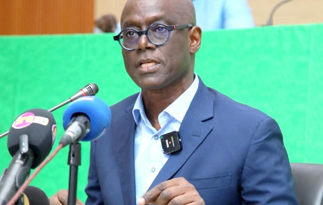 « On copie aveuglément la France » : Thierno Alassane Sall veut révolutionner le pouvoir des députés face au Conseil constitutionnel