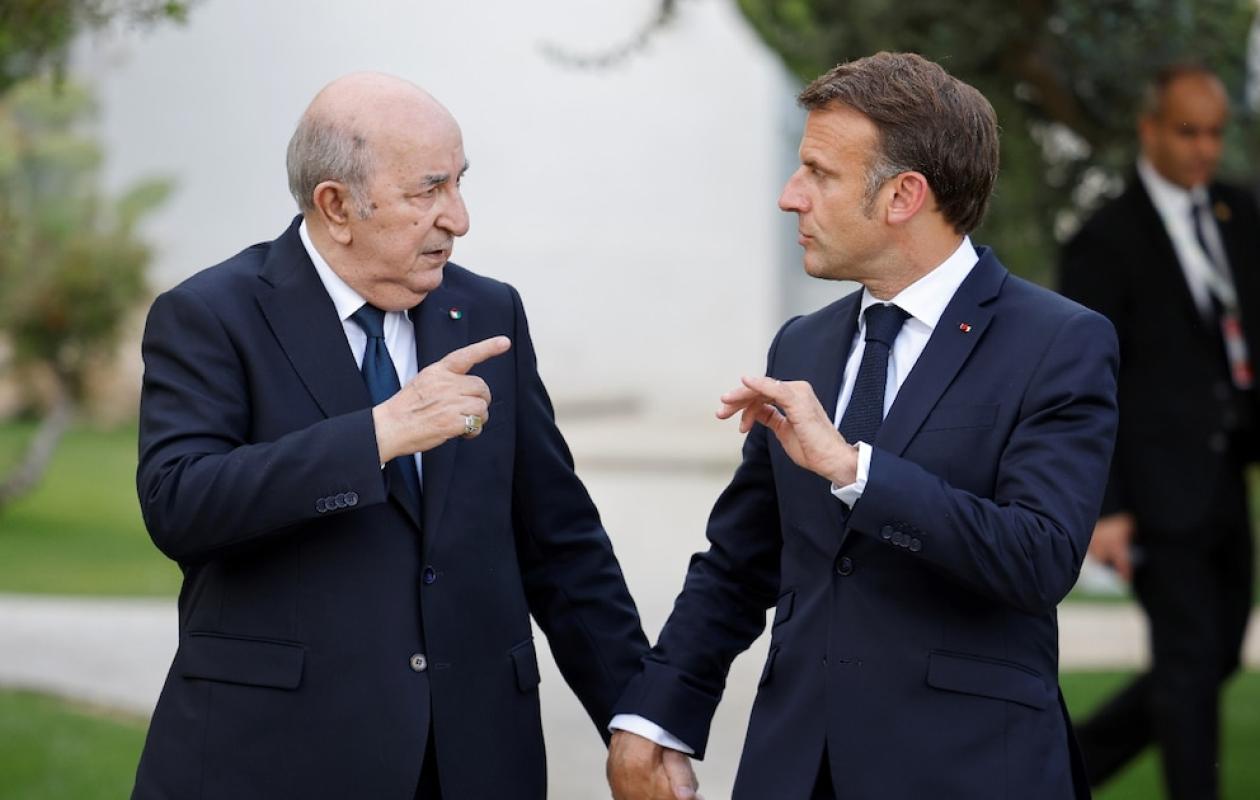 Algérie: Macron dit espérer le début "d'une reprise" des relations, fustige les "postures de politique intérieure"