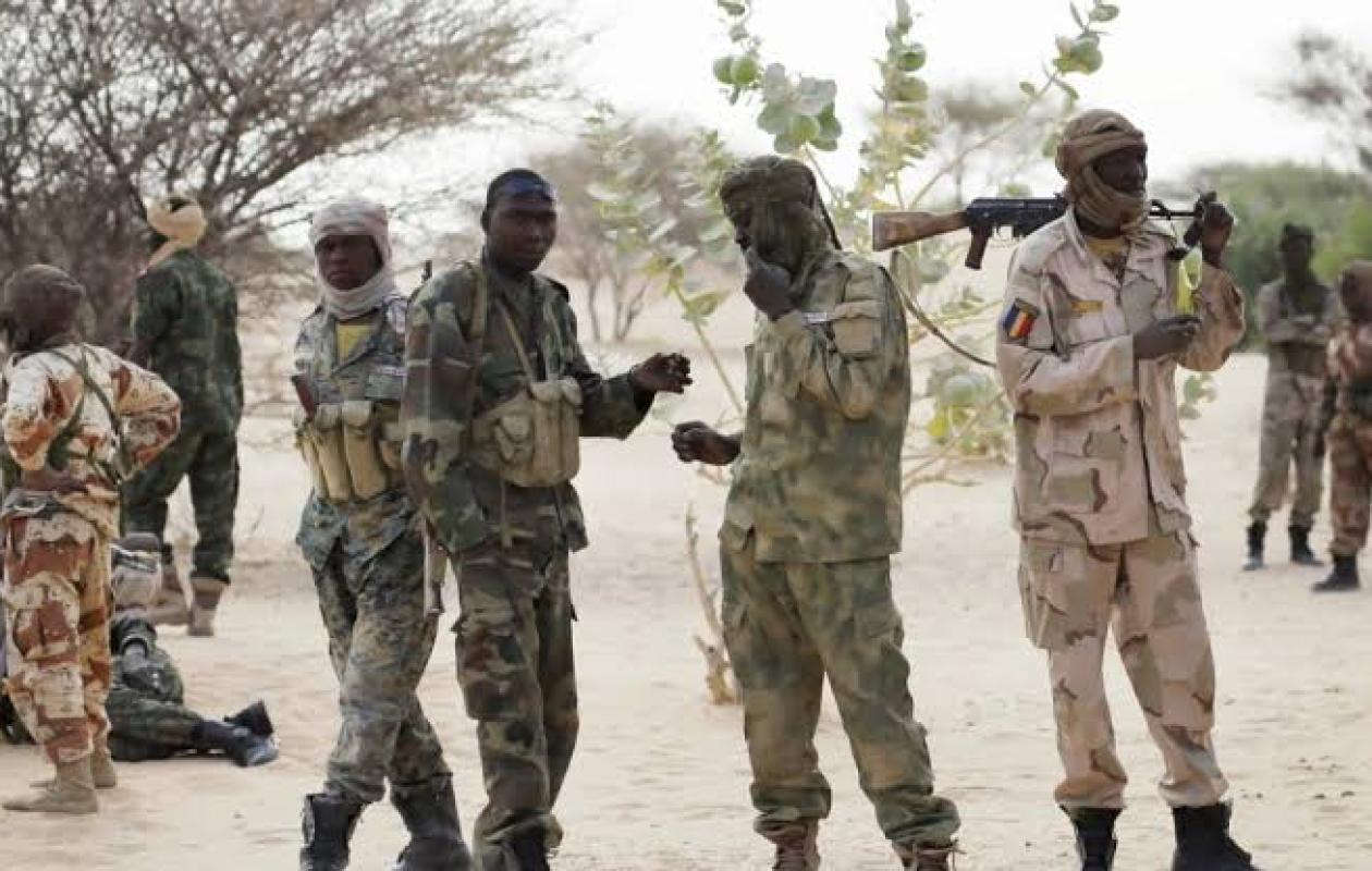 Frappes de l’armée tchadienne contre des jihadistes sur le lac Tchad, des dizaines de pêcheurs nigérians présumés morts