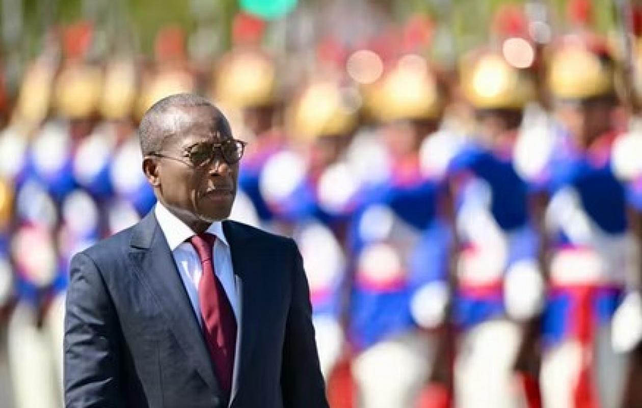 Bénin : En fin de règne, Talon présente ses excuses aux ministres et rend un hommage émouvant à son épouse