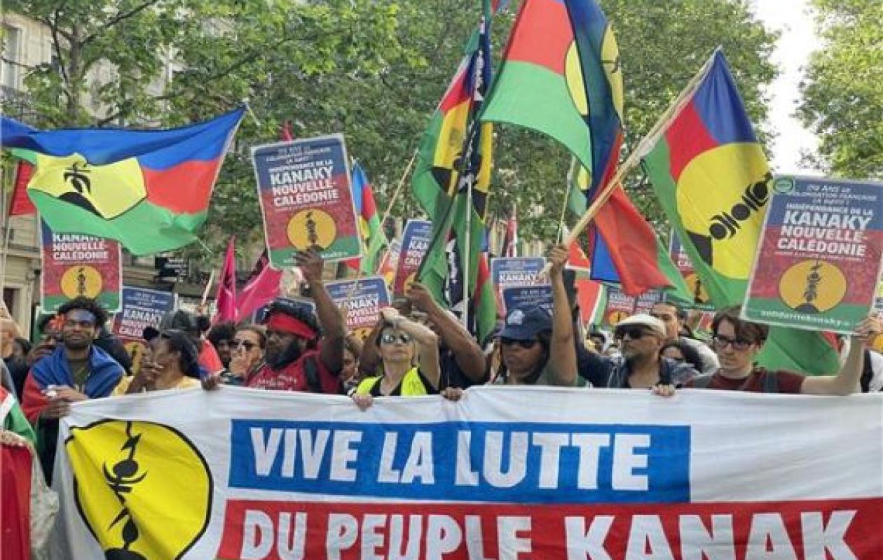 Kanaks et Africains :  un destin commun sous un seul et même drapeau