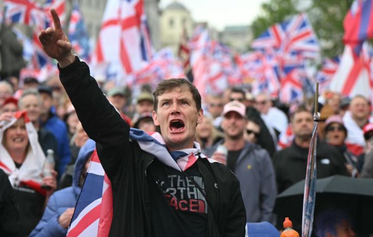 "Remigration", "croisades": à Londres, des dizaines de milliers de sympathisants de l'extrême droite ont défilé