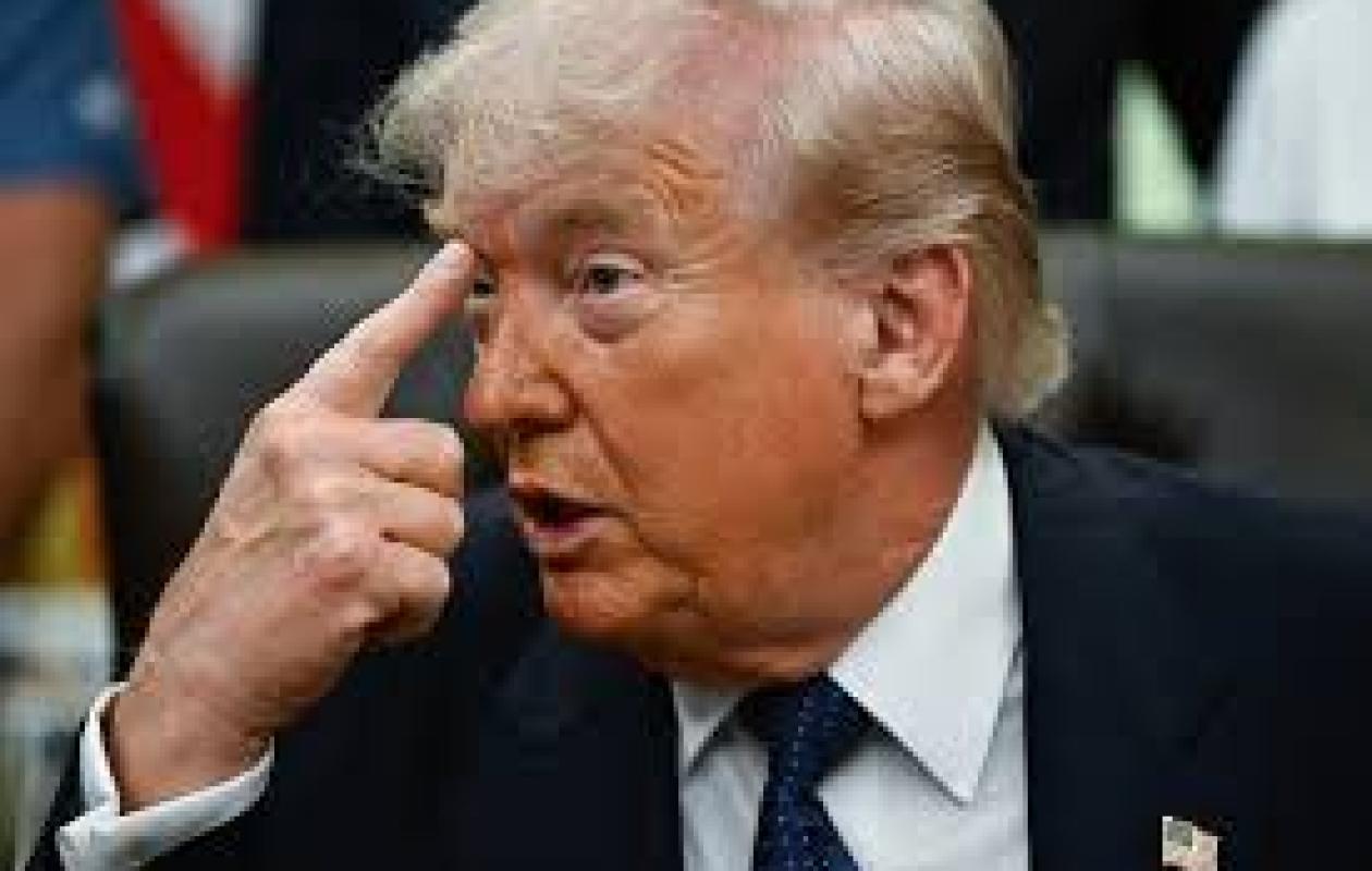 Trump dit avoir suspendu une attaque prévue mardi contre l'Iran
