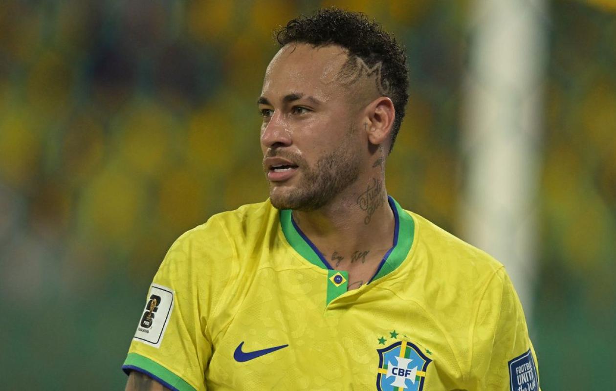 Coupe du monde 2026: "Le nom plus que le terrain", "choix diplomatique", "un poids en plus"... La presse brésilienne sceptique après la sélection de Neymar avec le Brésil