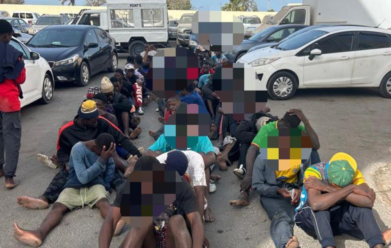 Migration clandestine : 72 maliens interpellés à Dakar après le débarquement d’une pirogue en provenance de la Gambie