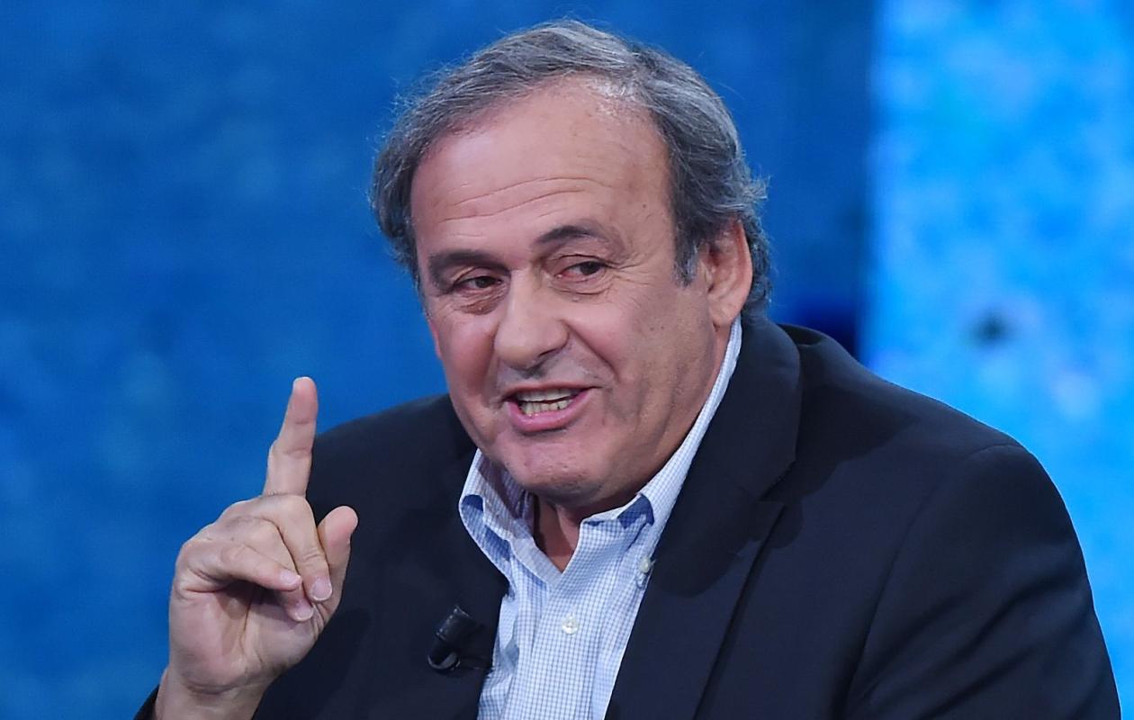 "Tu joues pour tous les Français", Michel Platini invite Kylian Mbappé à ne pas prendre position politiquement quand il joue en équipe de France