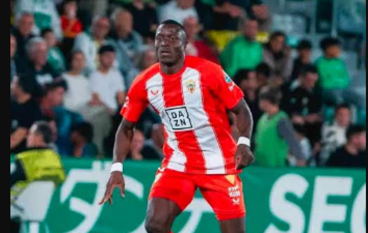 Mercato : Aston Villa s’intéresse à Dion Lopy