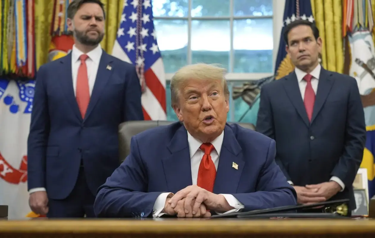 Trump plébiscite un ticket Vance-Rubio pour l'élection présidentielle de 2028